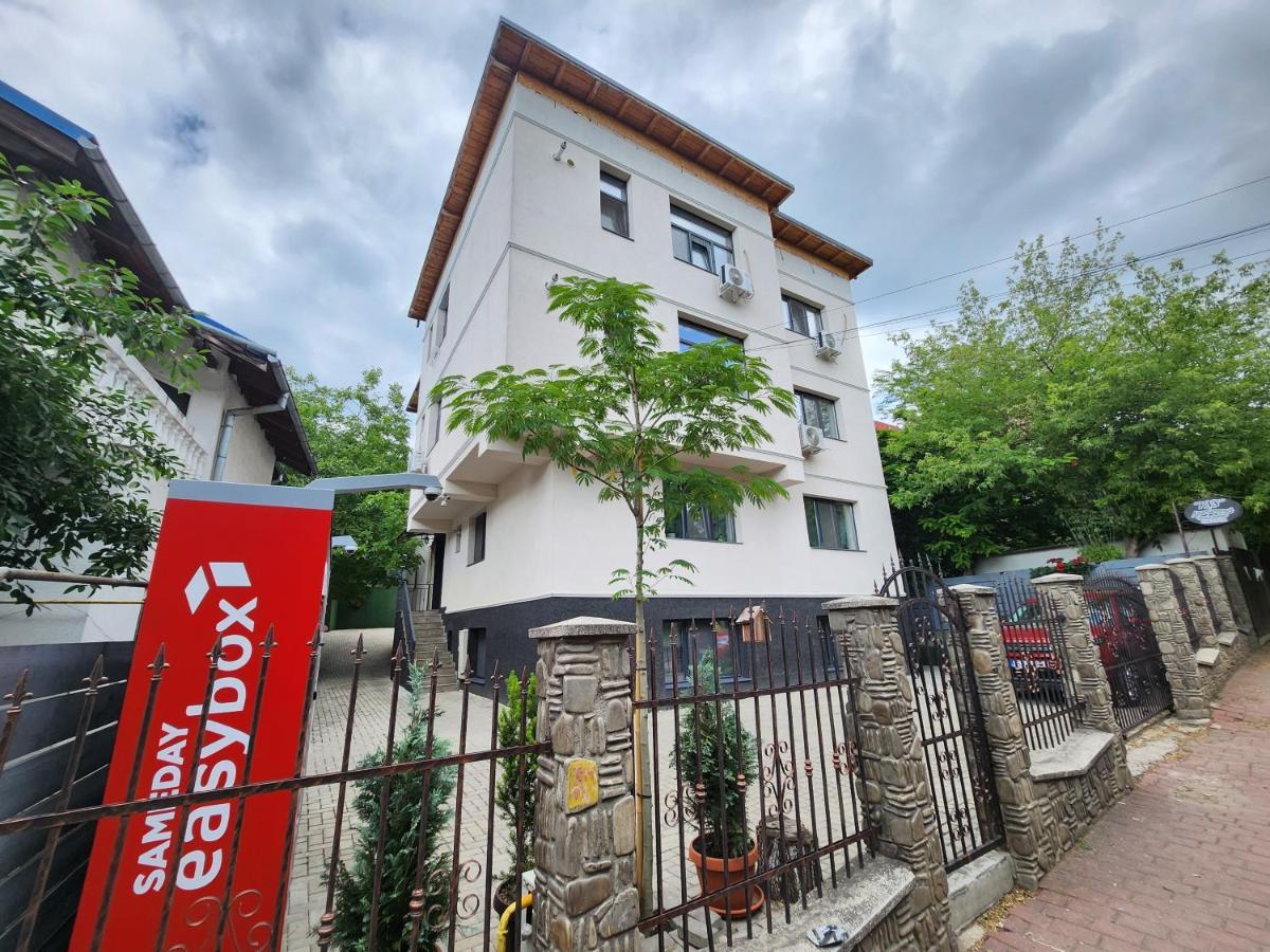 Boutique City Retreats Apartments 이아시 외부 사진
