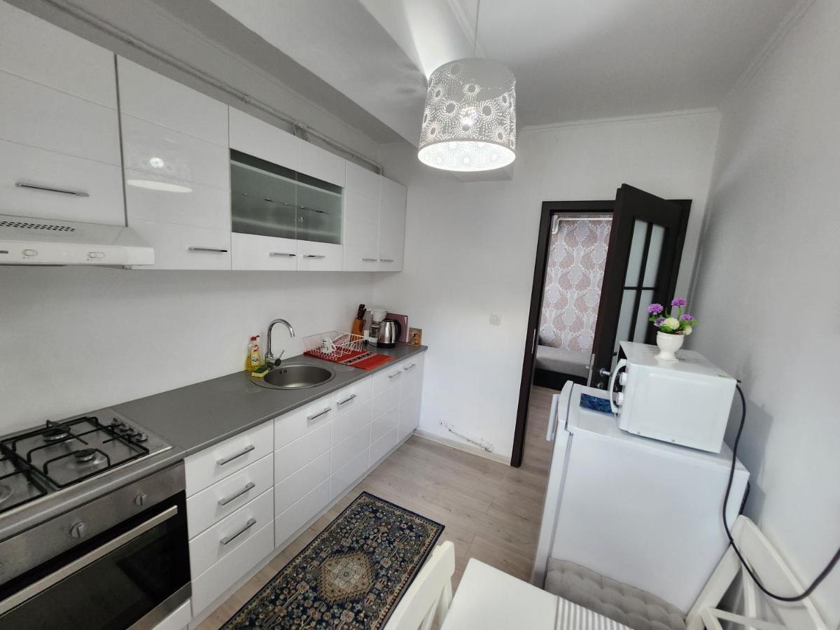 Boutique City Retreats Apartments 이아시 외부 사진