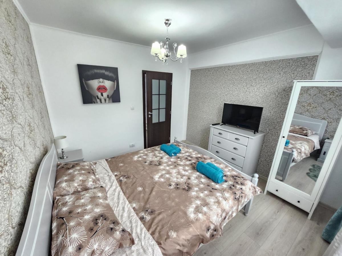 Boutique City Retreats Apartments 이아시 외부 사진