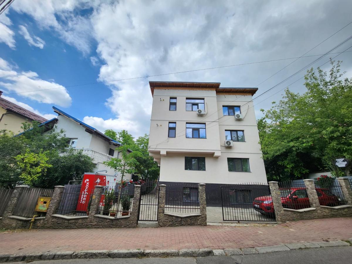 Boutique City Retreats Apartments 이아시 외부 사진