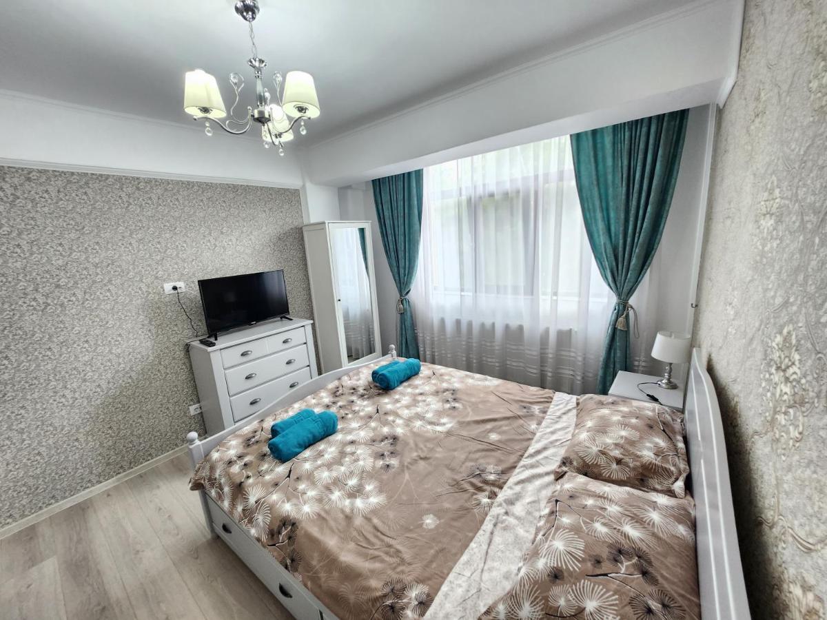 Boutique City Retreats Apartments 이아시 외부 사진