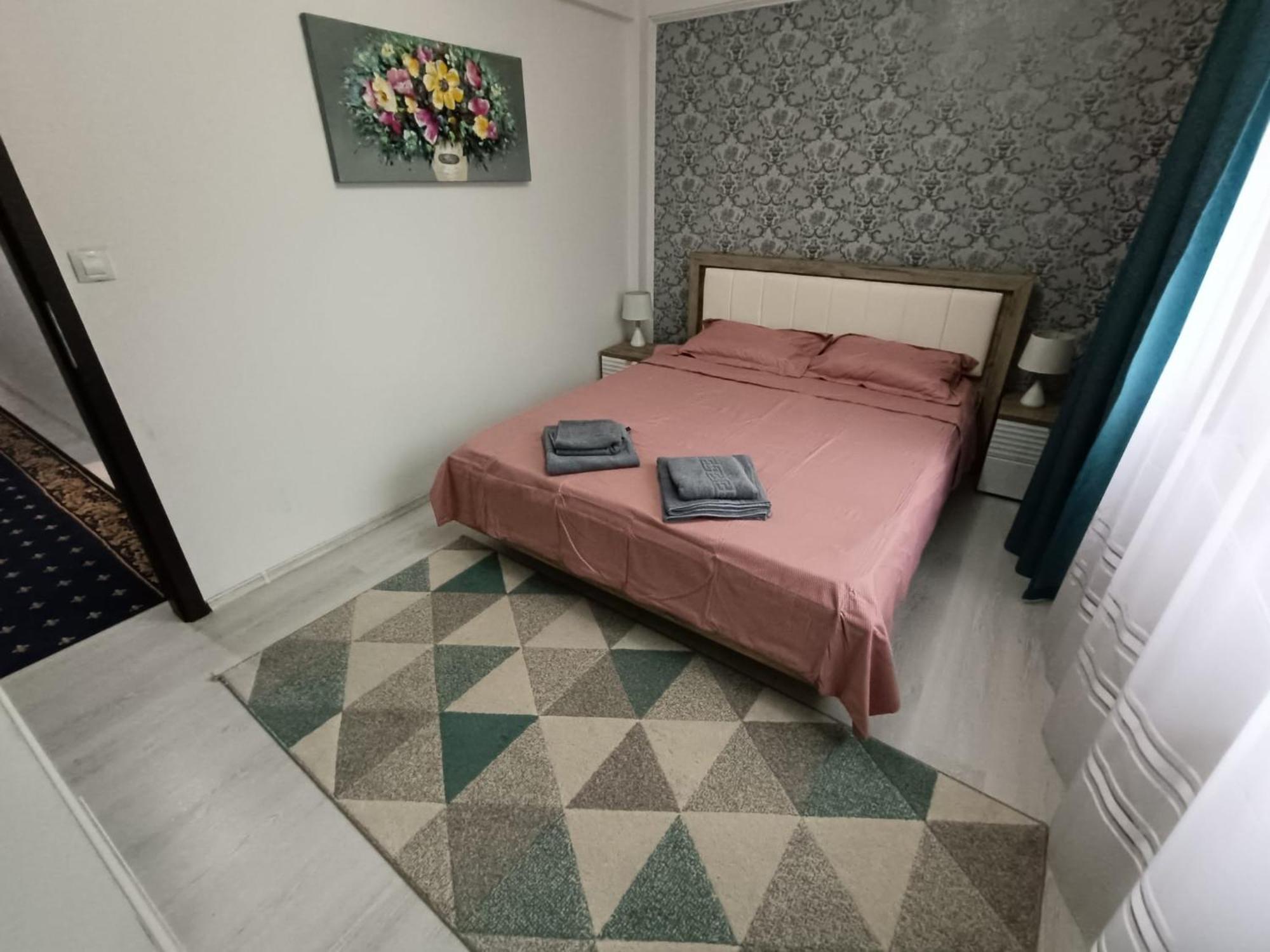 Boutique City Retreats Apartments 이아시 외부 사진