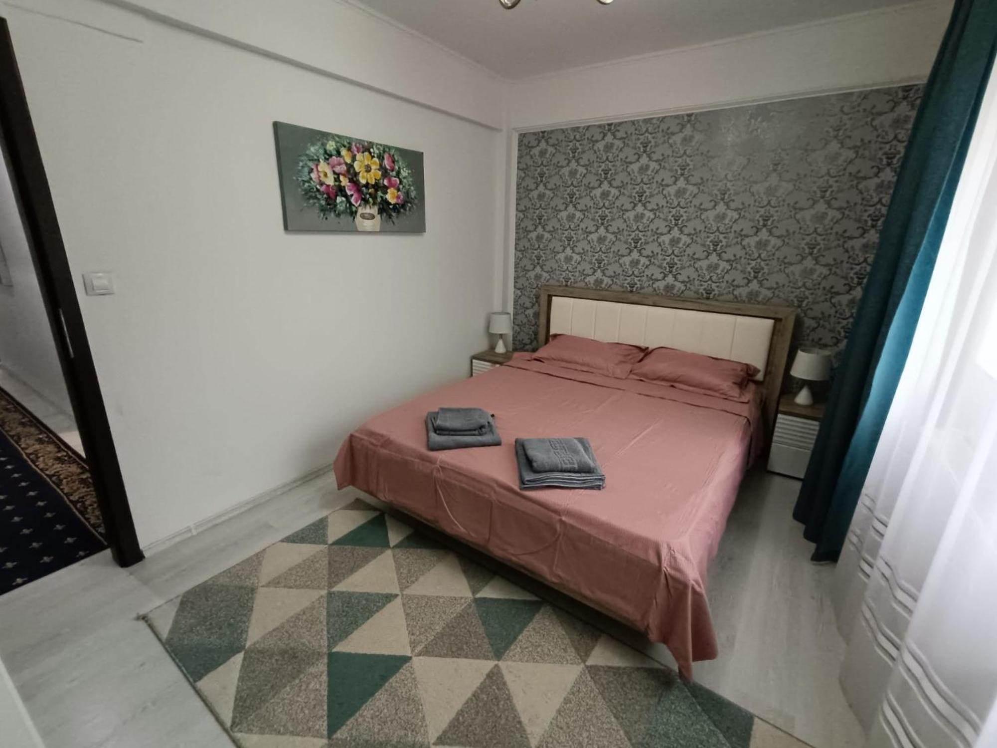 Boutique City Retreats Apartments 이아시 외부 사진